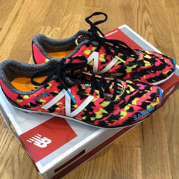 spikeless sprinting shoes